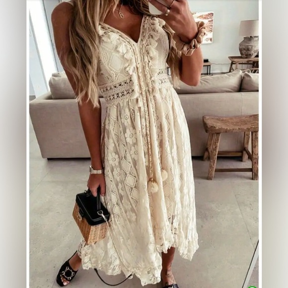 Women’s Boho Chic Floral V-Neck Maxi Sun Dress Lace Hem Beach Party Wedding - Picture 2 of 4